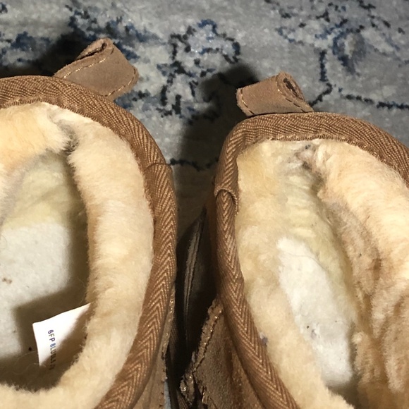 UGG Ultra Mini Chestnut Boots - Picture 10 of 10